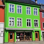In The Centre Of